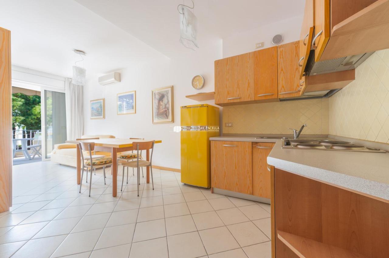 Residence Puerto Del Sol Immobiliare Pacella Лидо ди Йезоло Екстериор снимка