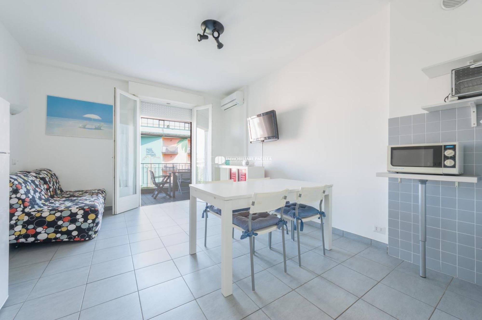 Residence Puerto Del Sol Immobiliare Pacella Лидо ди Йезоло Екстериор снимка